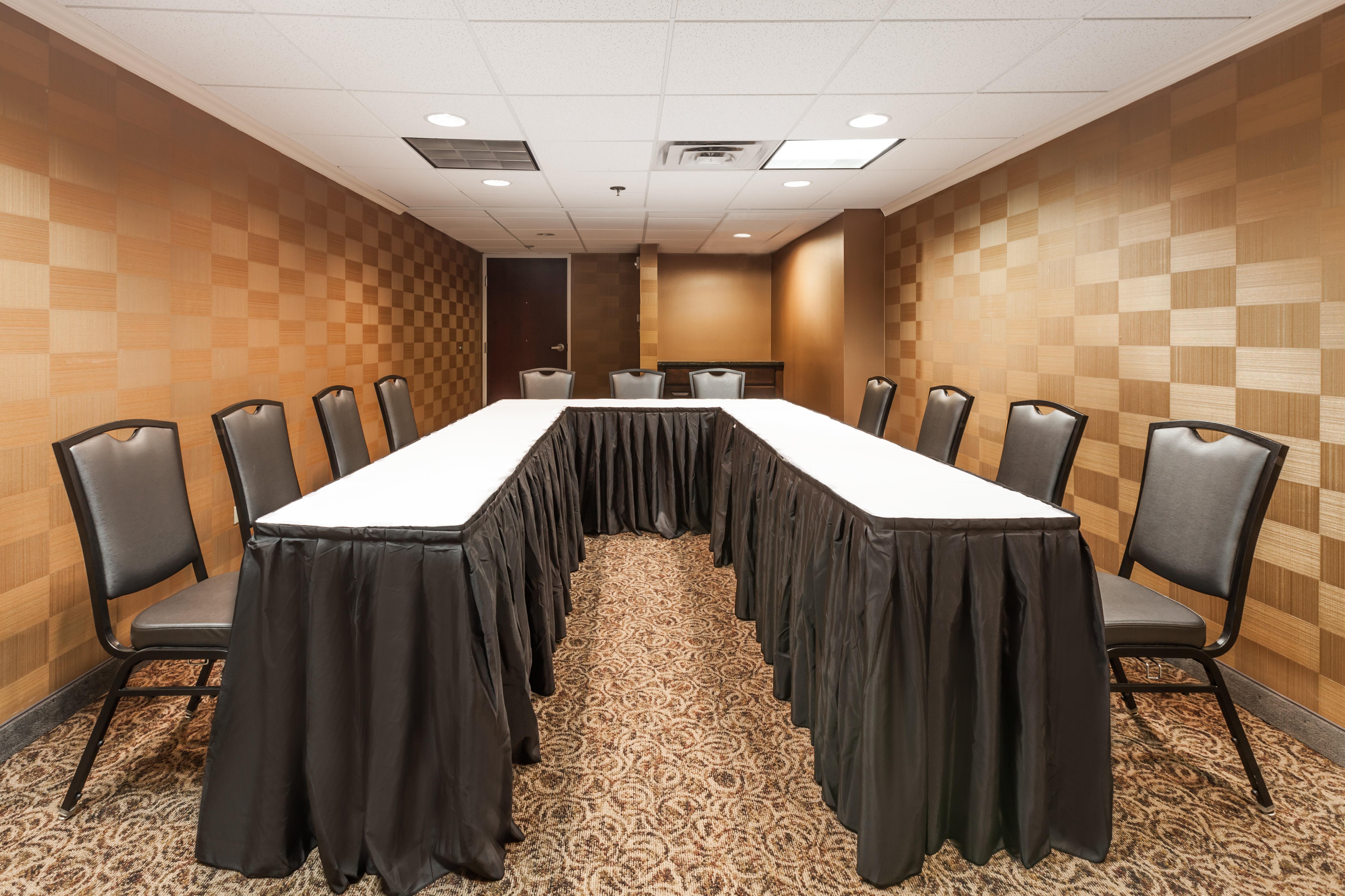 Holiday Inn Hotel & Suites Oklahoma City North By Ihg Dış mekan fotoğraf