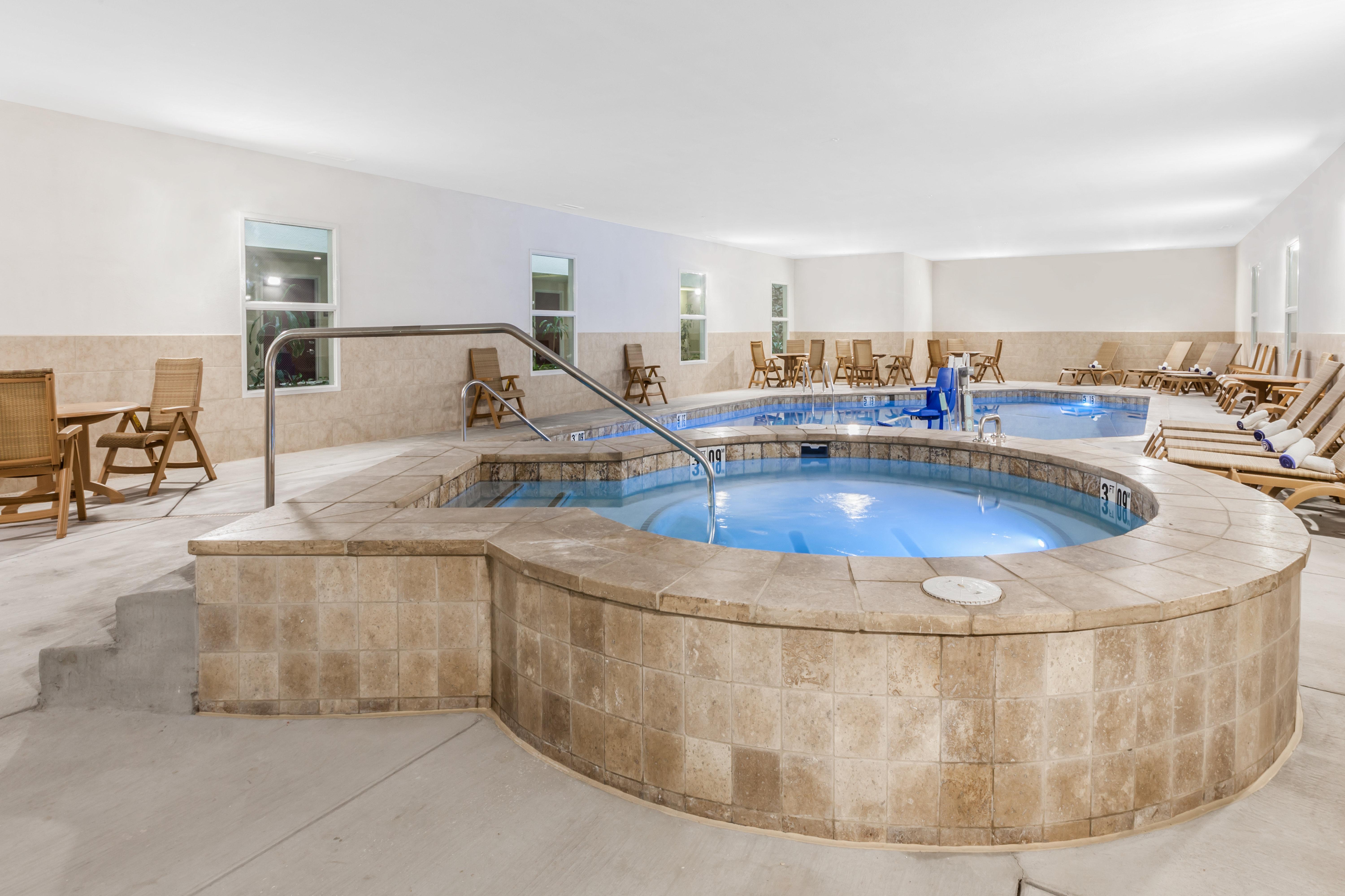 Holiday Inn Hotel & Suites Oklahoma City North By Ihg Dış mekan fotoğraf