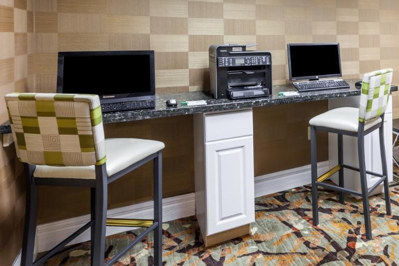 Holiday Inn Hotel & Suites Oklahoma City North By Ihg Dış mekan fotoğraf